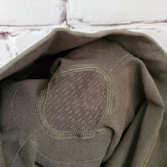 Lululemon In The Flow Seamless Crops Fatigue Green - Picture 7 of 7